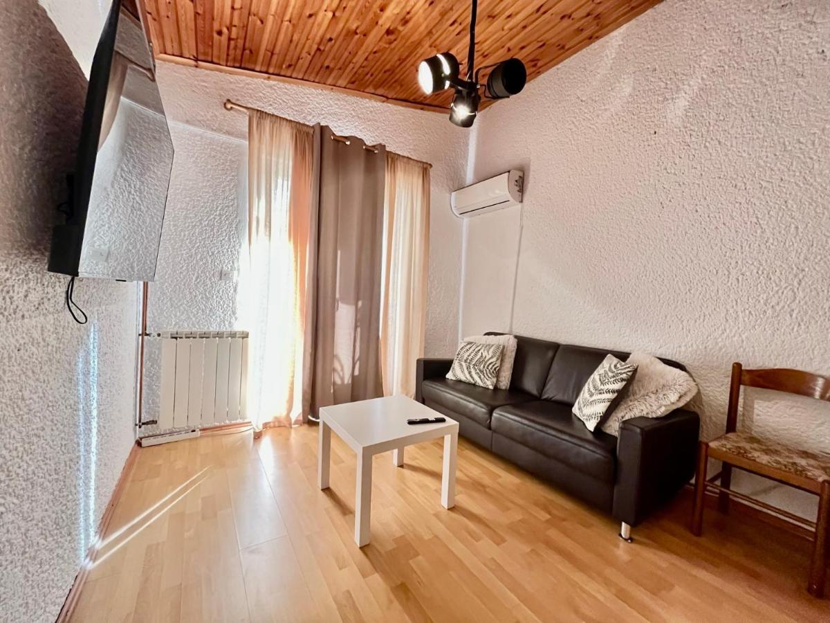 Apartment โปเรช ภายนอก รูปภาพ